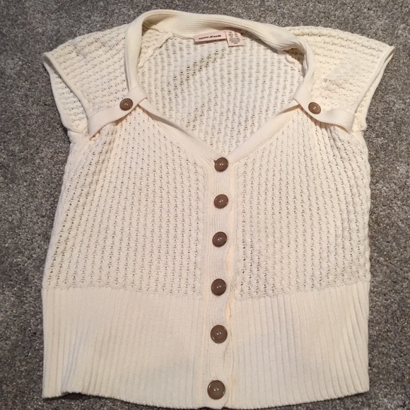 DKNY Jeans cream sweater with great details - Picture 8 of 8